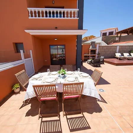 The Sunflower House - By Medano4you Holiday home